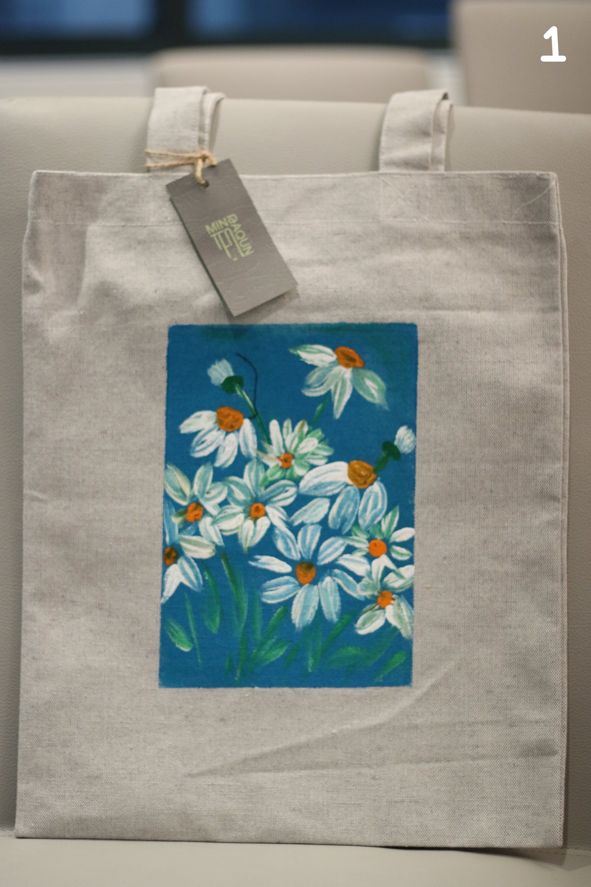 Min Taqun Tegh | Tote Bag