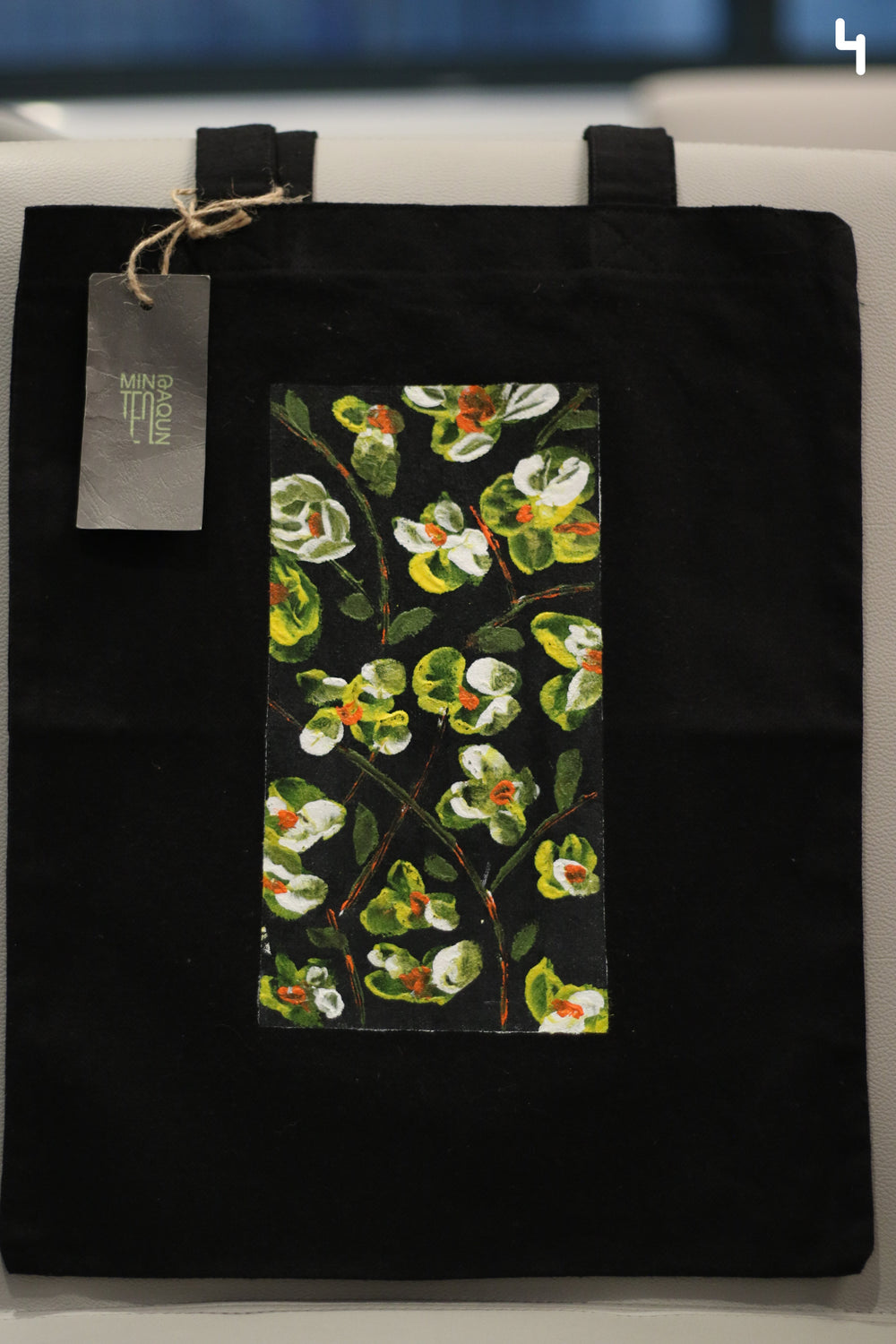 Min Taqun Tegh | Tote Bag