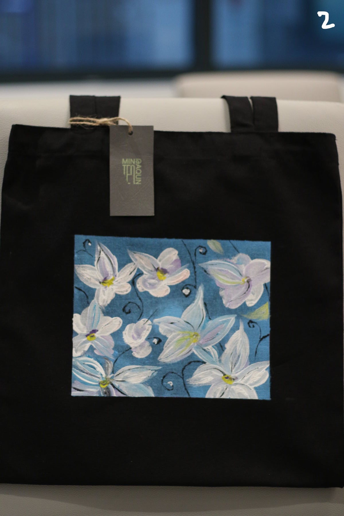 Min Taqun Tegh | Tote Bag