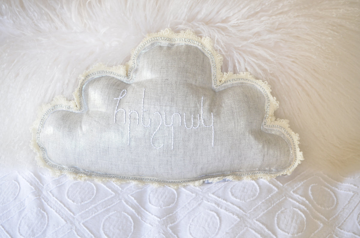 Armenian Embroidered Decorative 'Hereshtag' Pillow